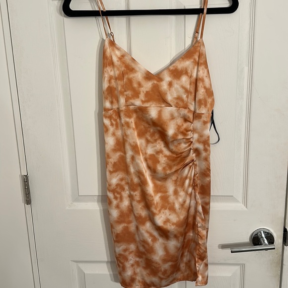 Forever 21 | Dresses | Peach Colored Mini Dress With Side Ruching And ...